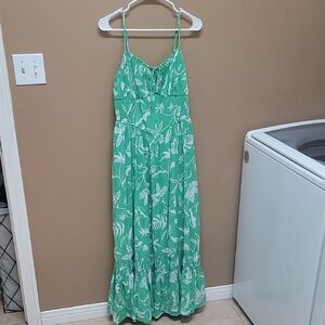 American Eagle Outfitters Green Floral Maxi Dress 💚🤍